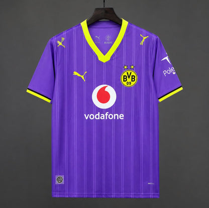 Camisola Borussia Dortmund 2026-27 Alternativa Roxa Versão Adepto