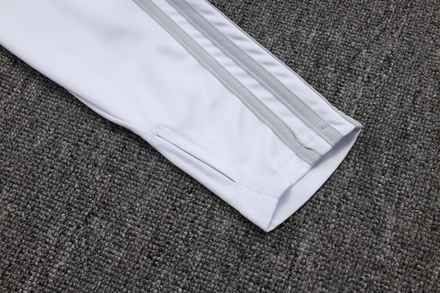 Fato de Treino Real Madrid CF 2025-26 - Camisola com Fecho