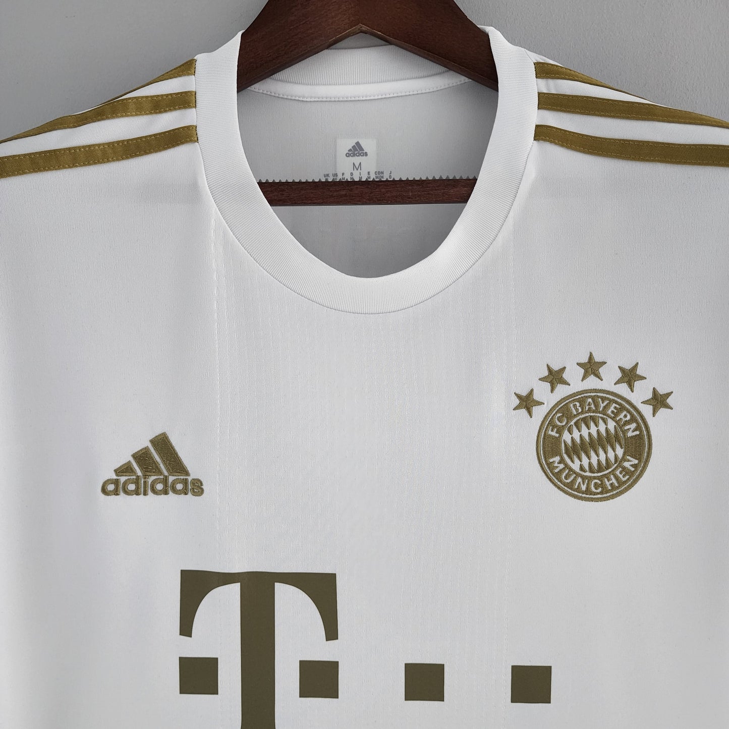 Camisola FC Bayern Munique 2022-23 Alternativa