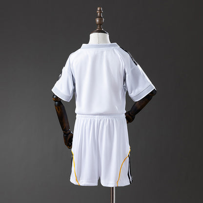 Kit Criança Real Madrid CF 2025-26 Principal MBAPPÉ #9 (Entrega Imediata)