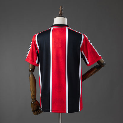 Camisola SG Eintracht Frankfurt 1996-97 Principal