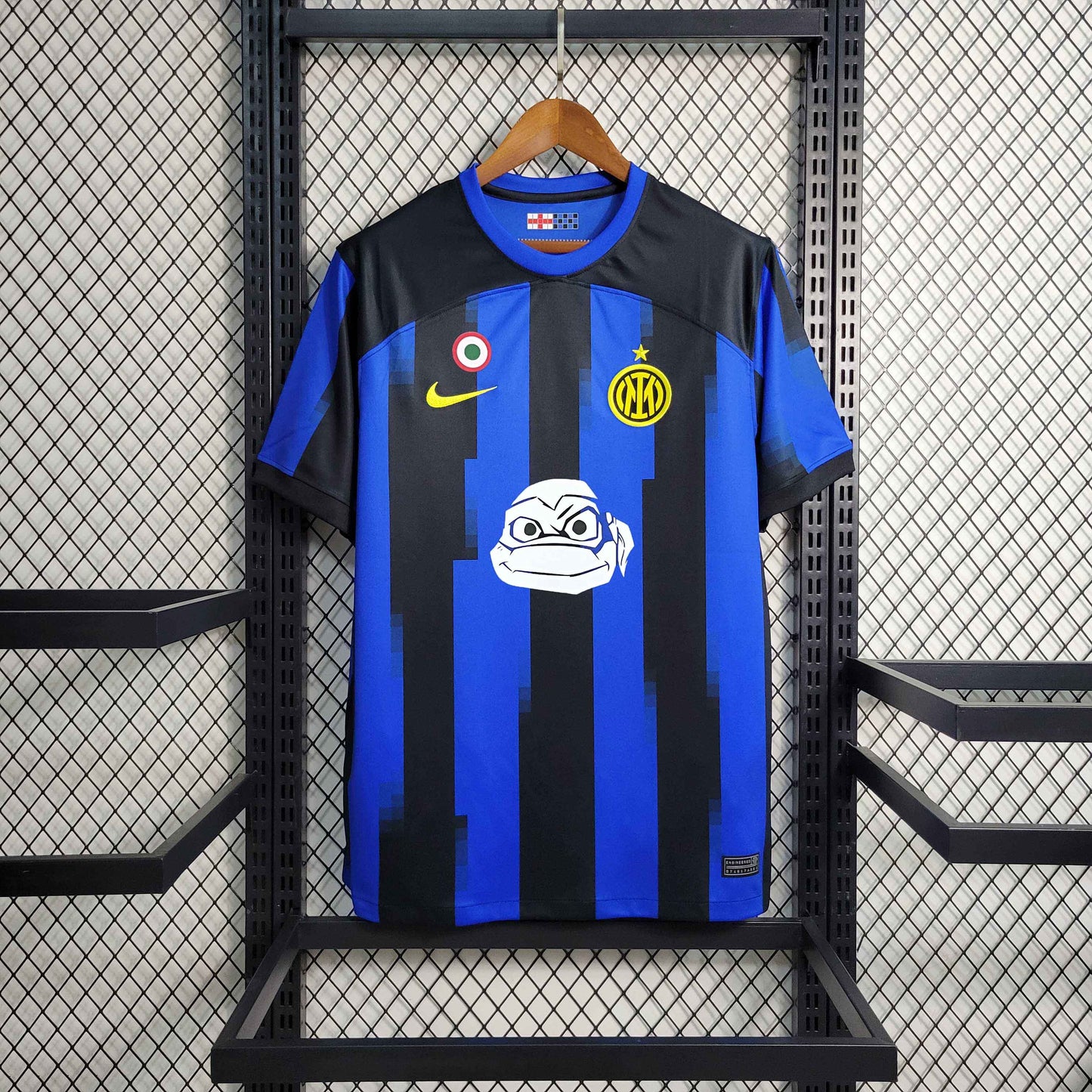 Camisola Inter Milão 2023-24 Principal