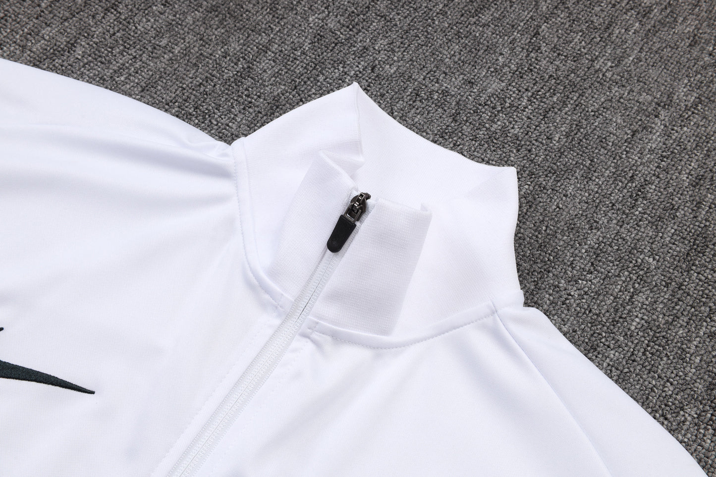 Fato de Treino CHE 2025-26 - Casaco sem Capuz