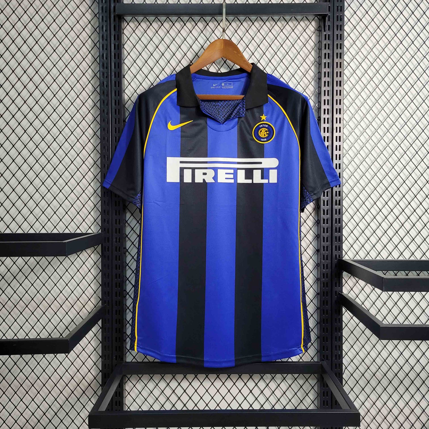 Camisola Inter Milão 2001-02 Principal