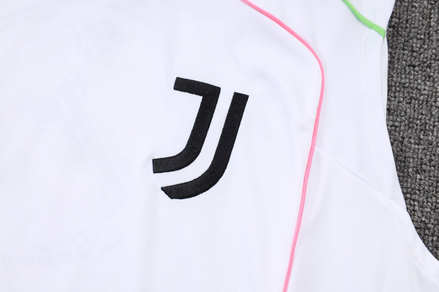 Kit Treino Manga Cava Juventus FC 2025-26