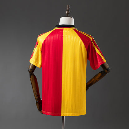 Camisola Galatasaray 1997-98 Principal