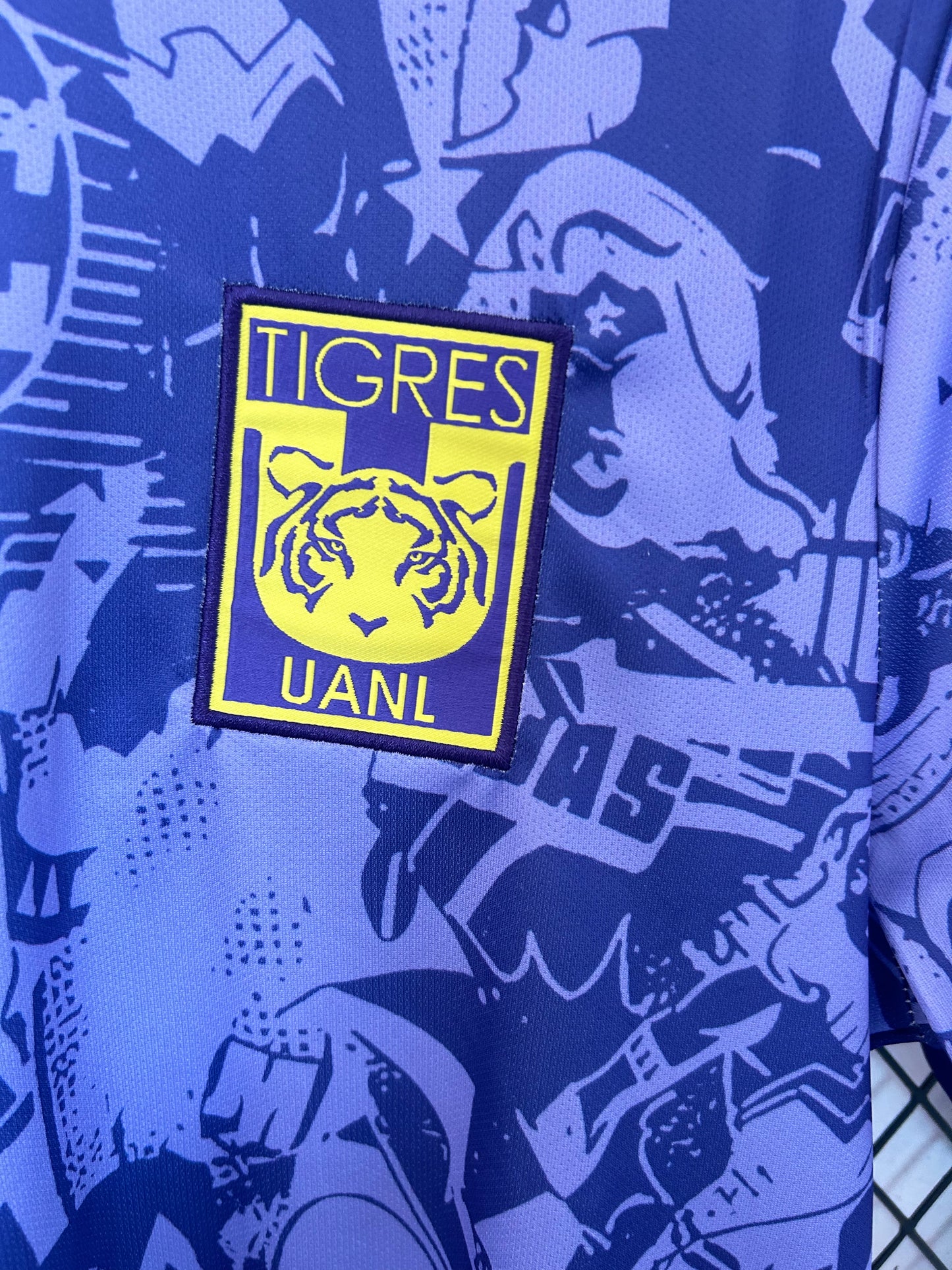 Camisola Tigres UANL 2025-26 Edição Especial Versão Adepto