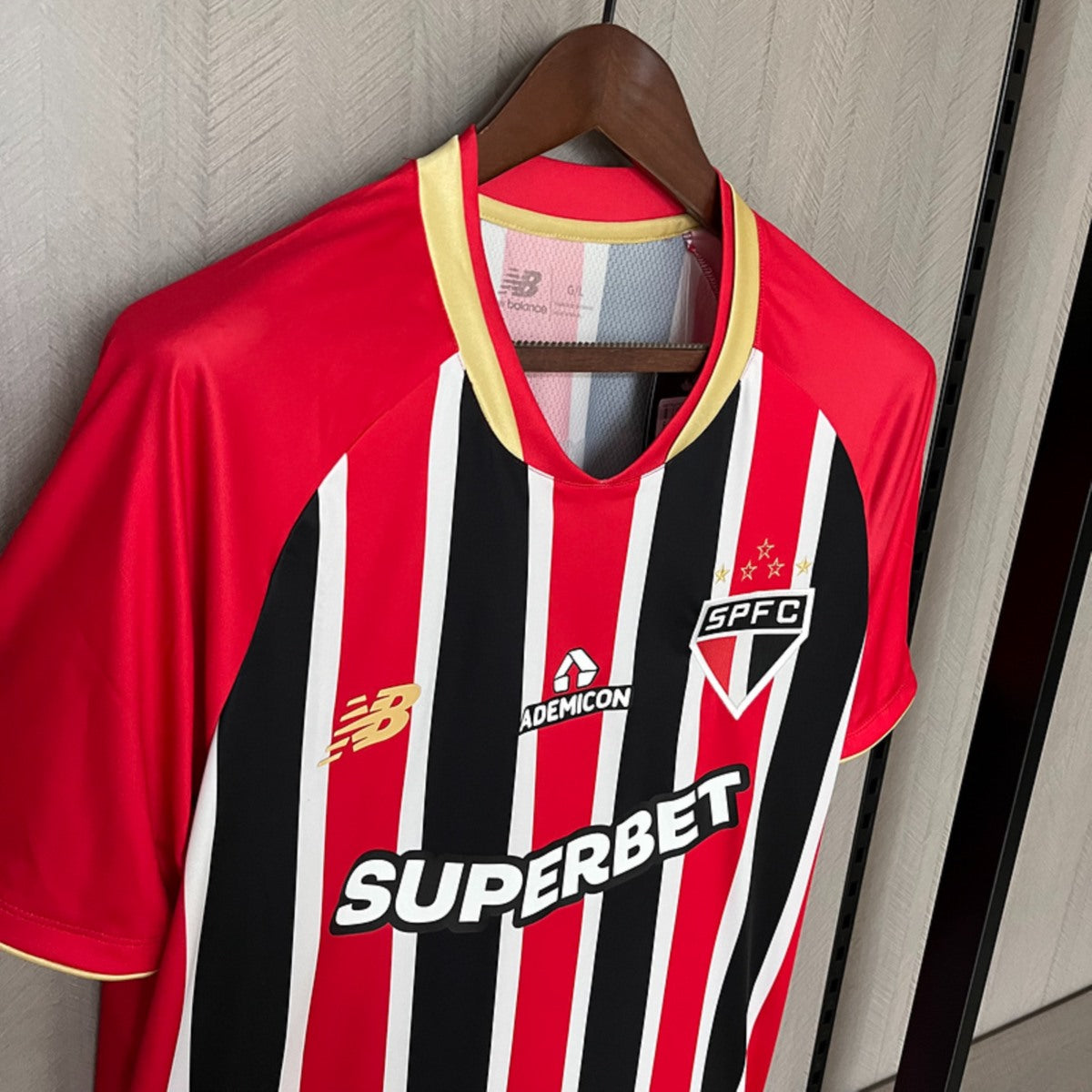 Camisola São Paulo FC 2025-26 Alternativa Riscas Versão Adepto