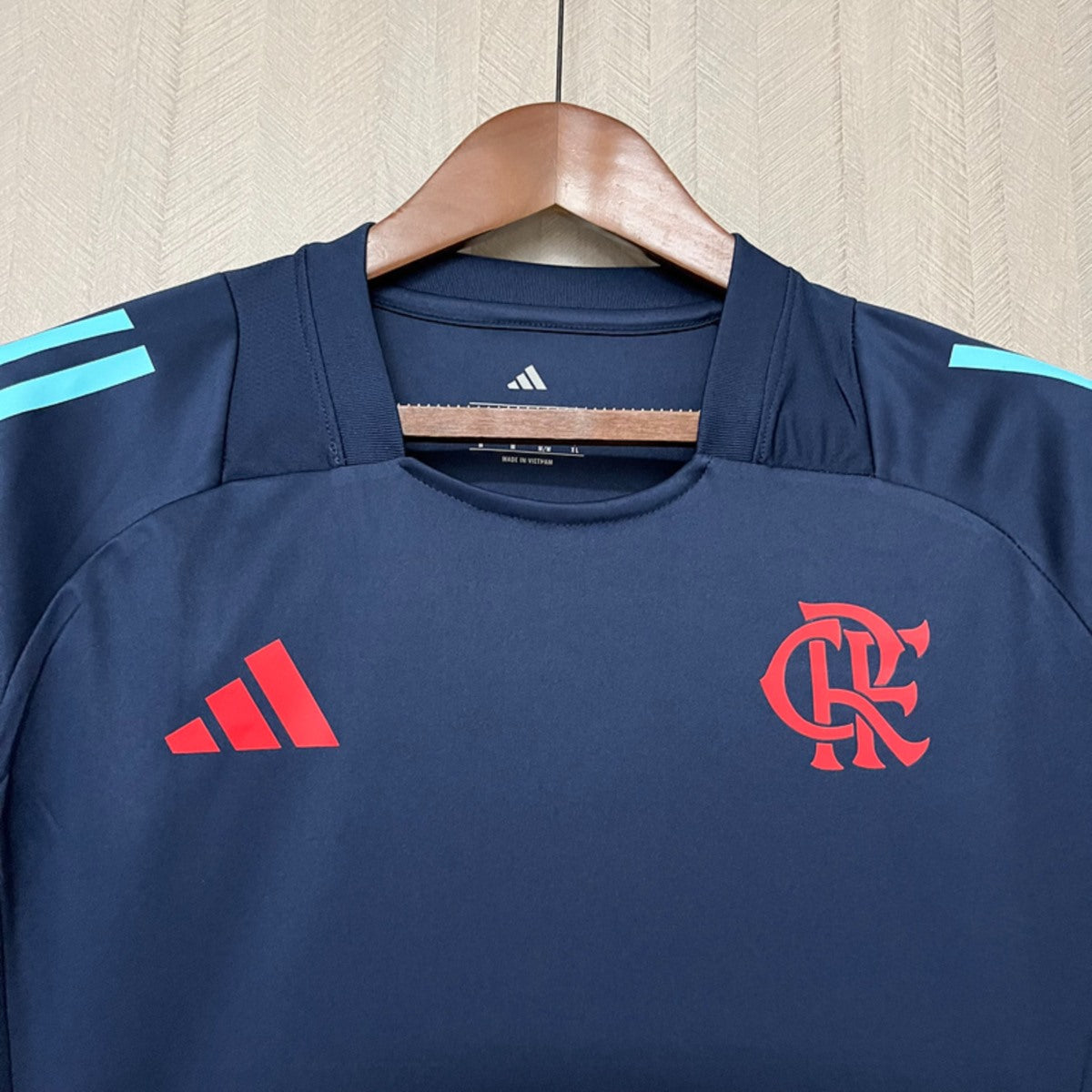 Camisola CR Flamengo 2025-26 Treino Versão Mulher