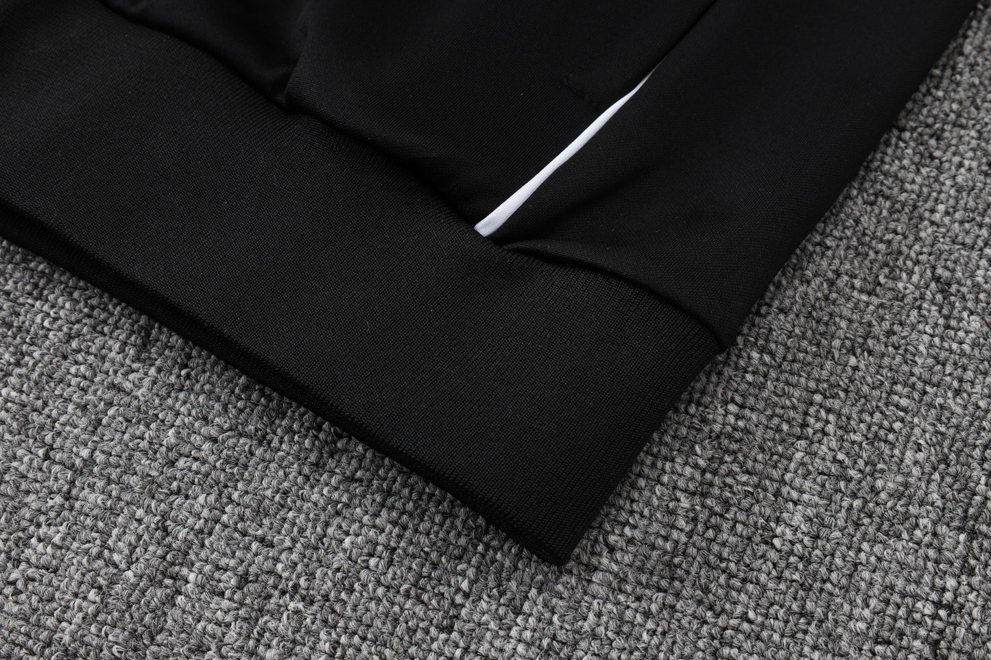 Fato de Treino Real Madrid CF 2025-26 - Casaco sem Capuz