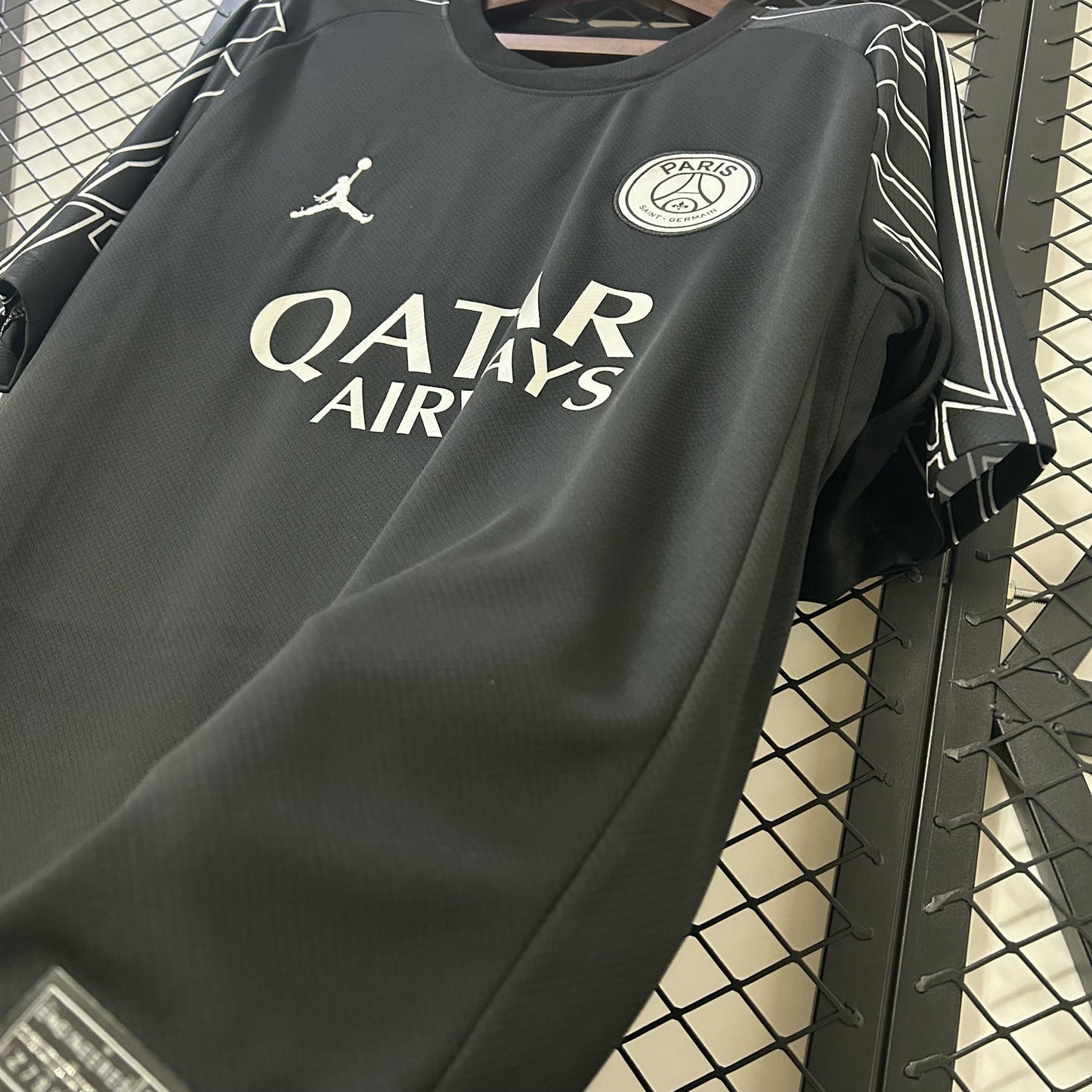 Camisola FC Paris Saint-Germain 2024-25 Alternativa Preta Versão Adepto