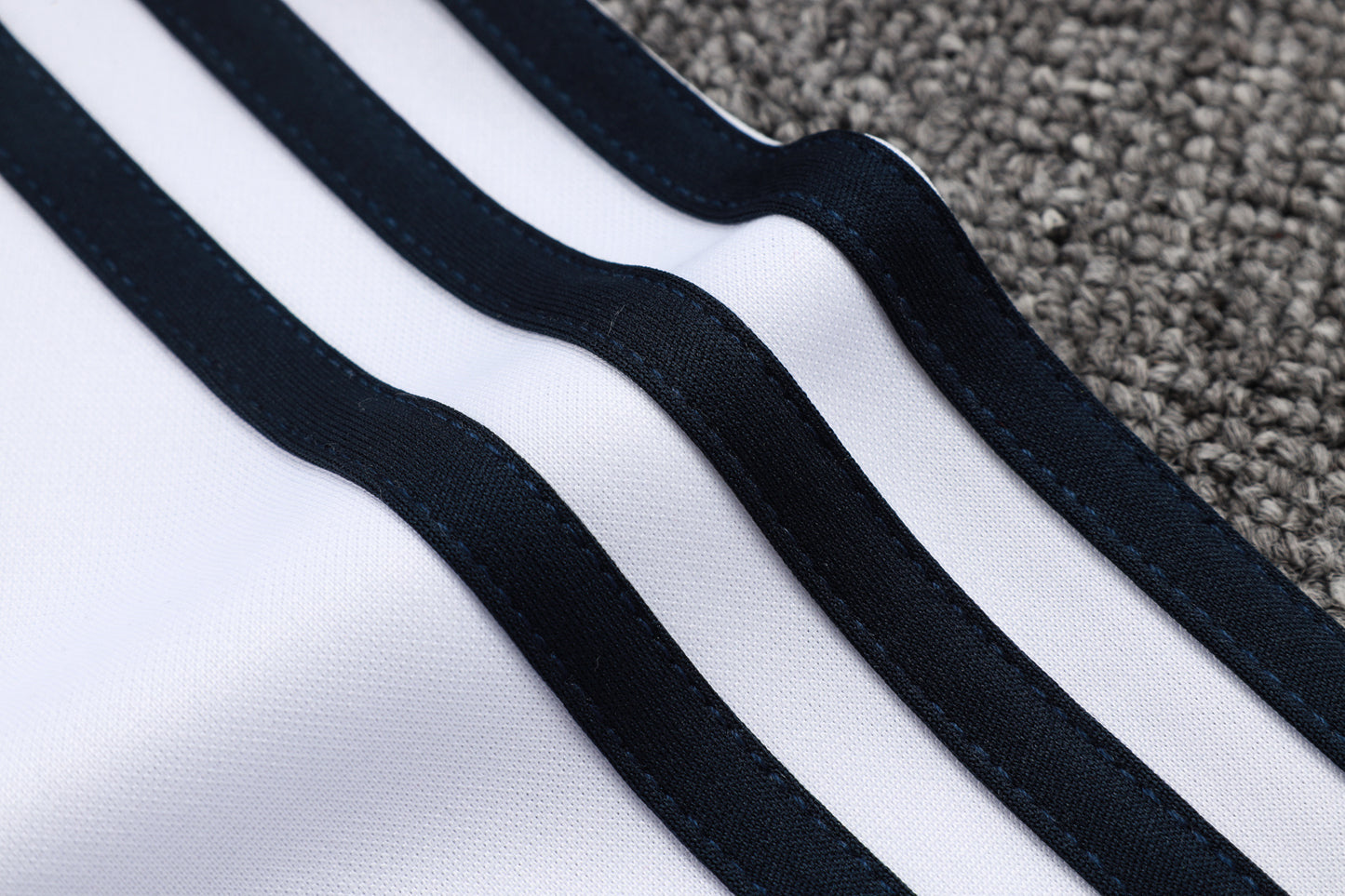 Fato de Treino Real Madrid CF 2025-26 - Camisola com Fecho