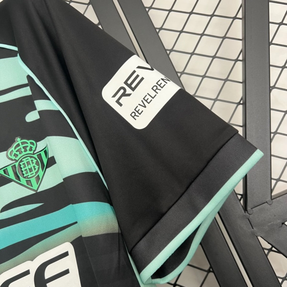 Camisola Real Bétis 2025-26 Alternativa Preta Versão Adepto
