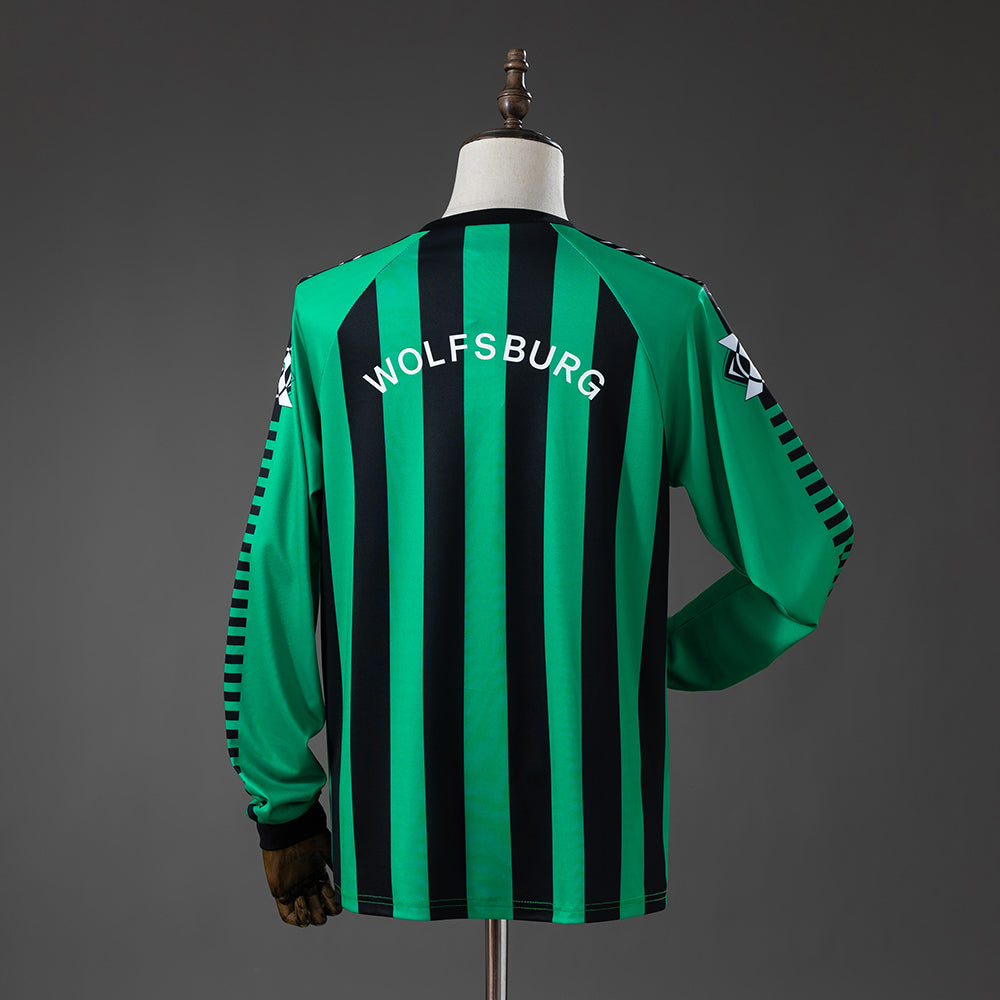 Camisola Manga Comprida VfL Wolfsburg 1995-96 Alternativa Verde Versão Adepto
