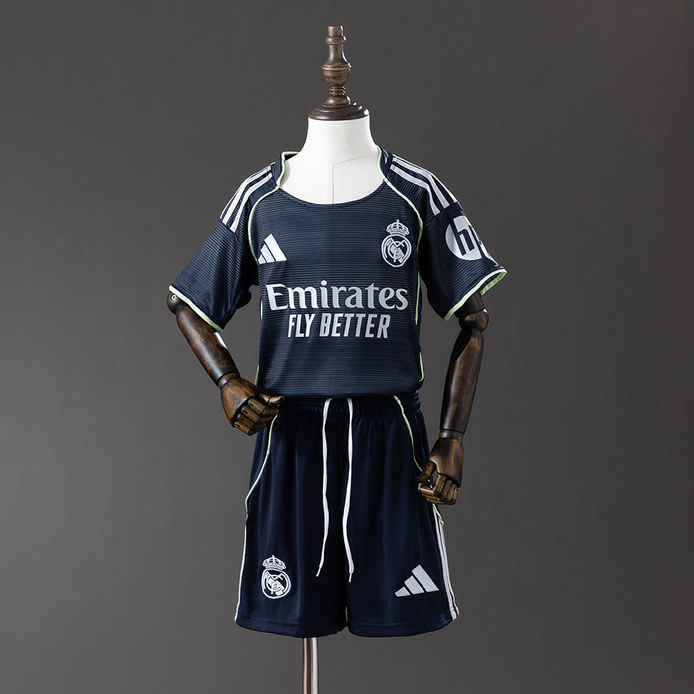 Kit Criança Real Madrid CF 2025-26 Alternativo
