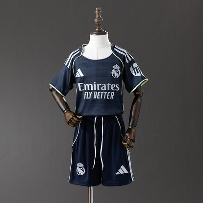 Kit Criança Real Madrid CF 2025-26 Alternativo