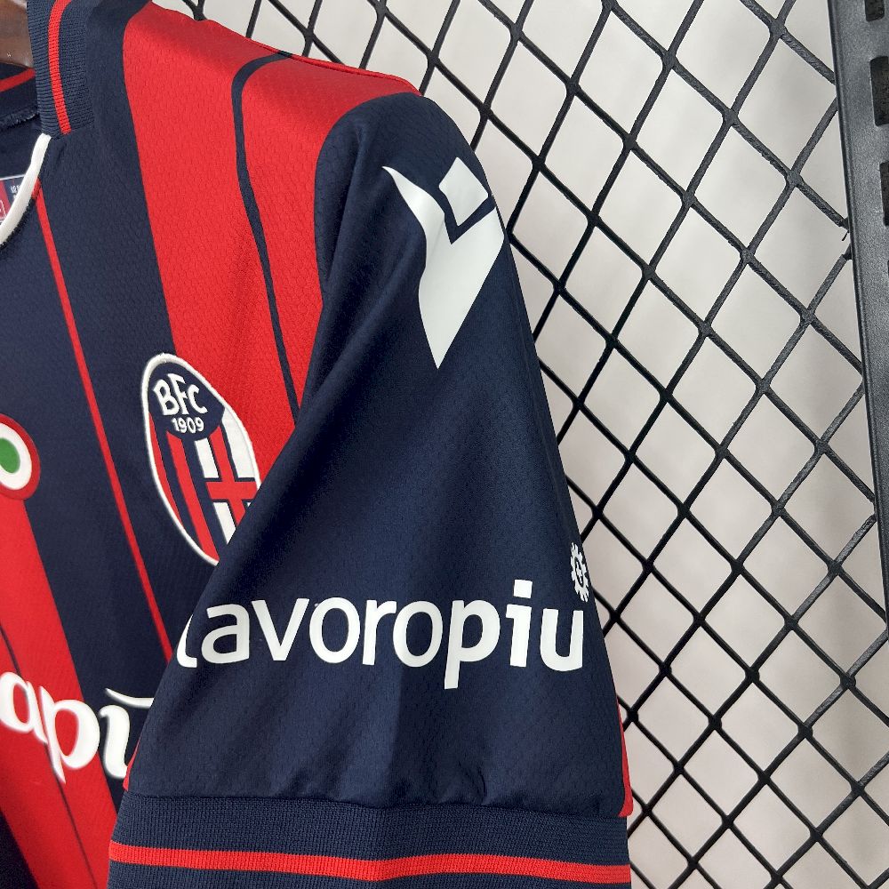Camisola Bolonha 2025-26 Principal Versão Adepto