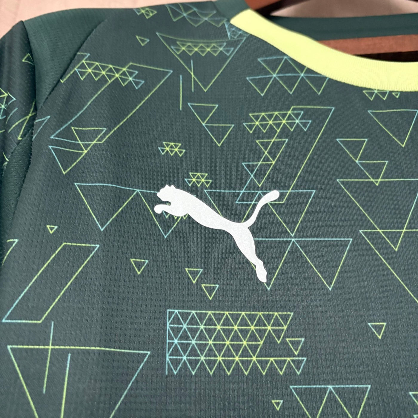 Camisola MCI 2025-26 Alternativa Verde Versão Adepto