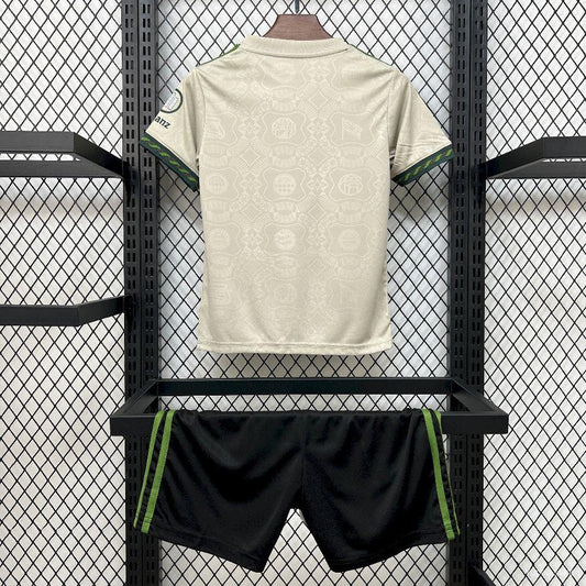 Kit Criança FC Bayern Munique 2025-26 Edição Especial