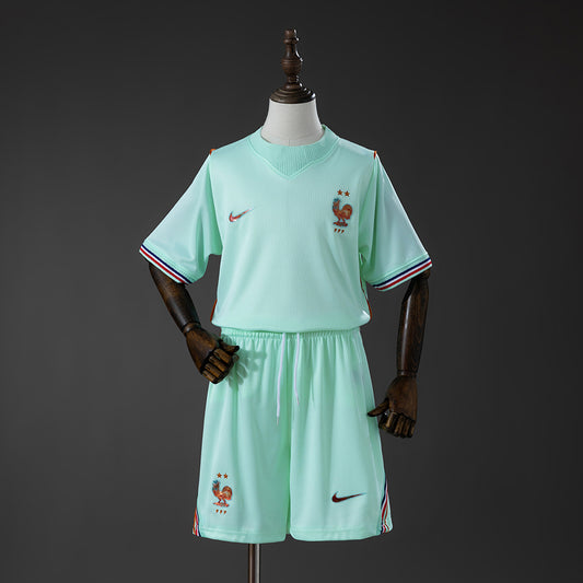 Kit Criança França 2026 Alternativo