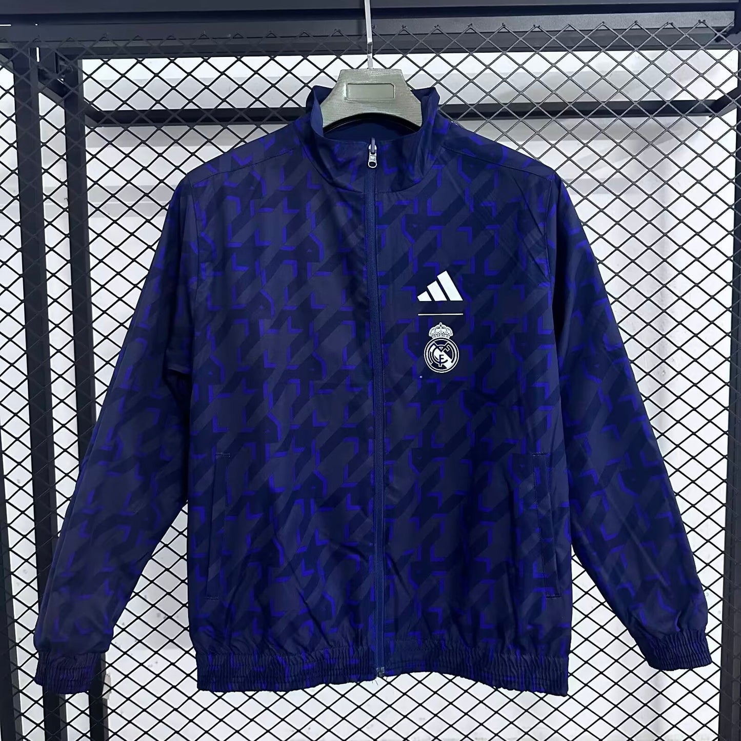 Casaco Reversivel Real Madrid CF 2025-26
