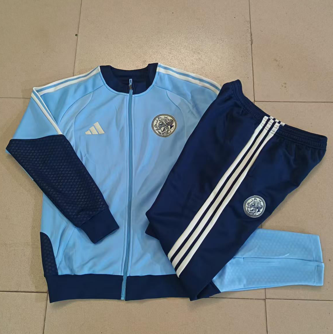 Fato de Treino AFC Ajax 2026-27 - Casaco sem Capuz