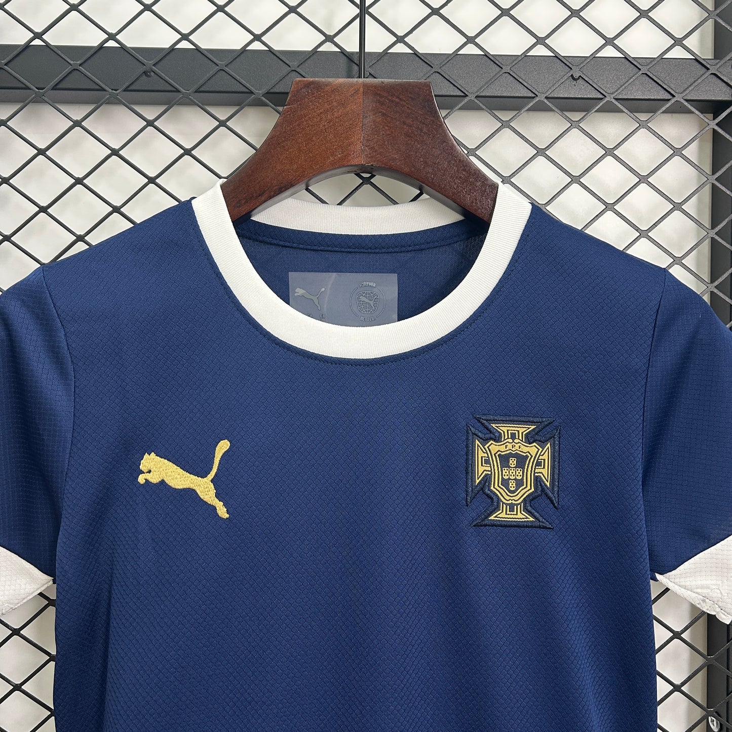 Kit Criança Portugal 2025 Treino