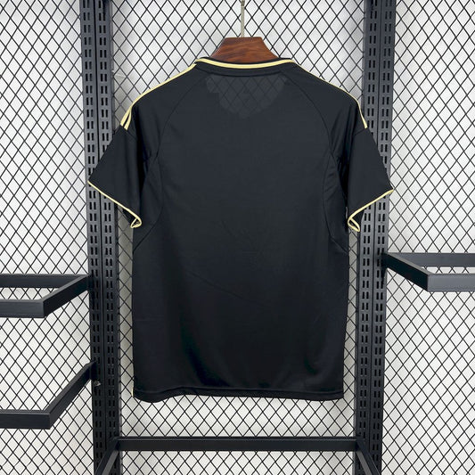 Camisola Aberdeen FC 2025-26 Alternativa Preta Versão Adepto