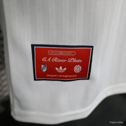 Camisola CA River Plate 2025-26 Icon Range Travel Versão Jogador
