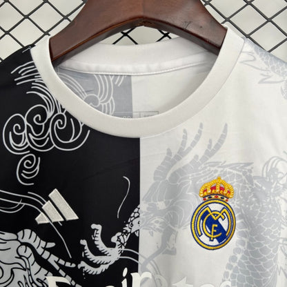 Kit Criança Real Madrid CF 2025-26 Edição Especial
