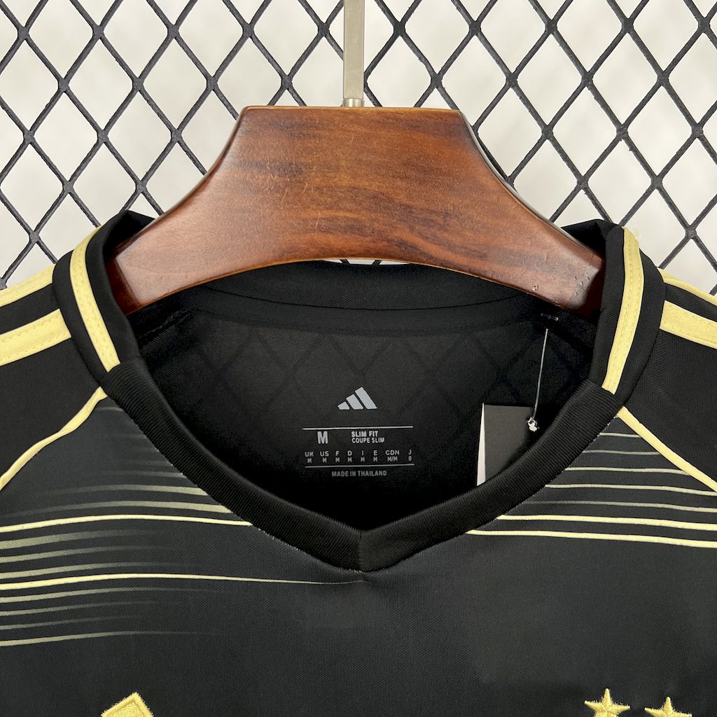 Camisola Aberdeen FC 2025-26 Alternativa Preta Versão Adepto