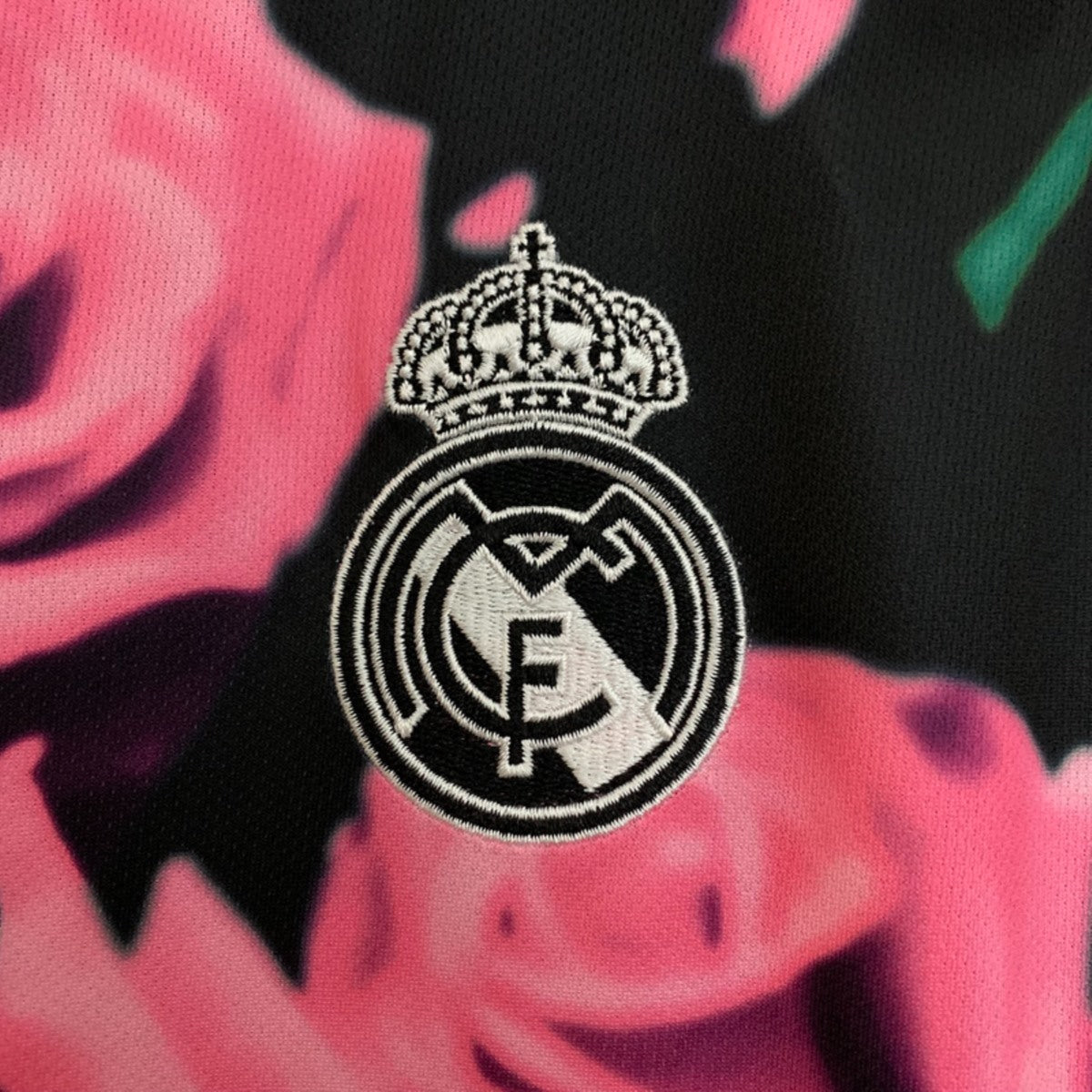 Camisola Real Madrid 2025-26 Edição Especial Versão Adepto