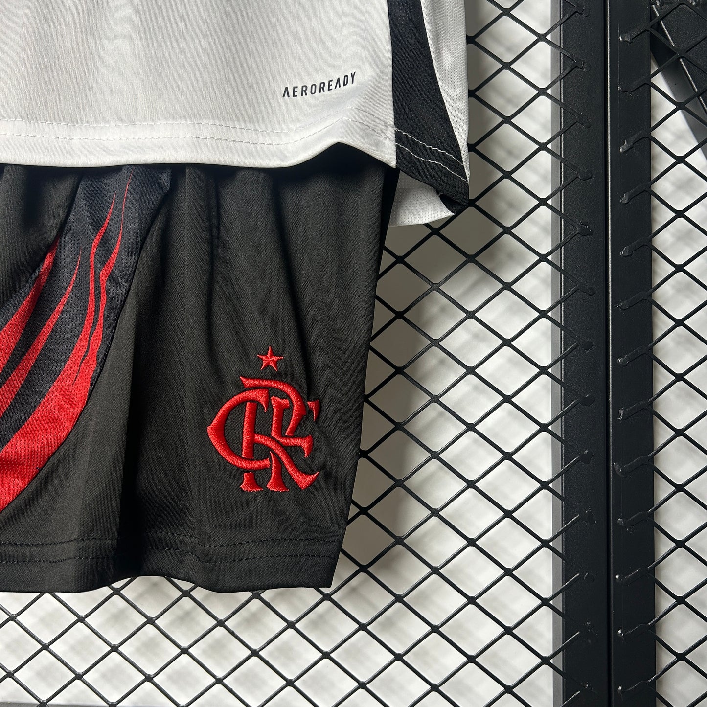 Kit Criança CR Flamengo 2025-26 Alternativo
