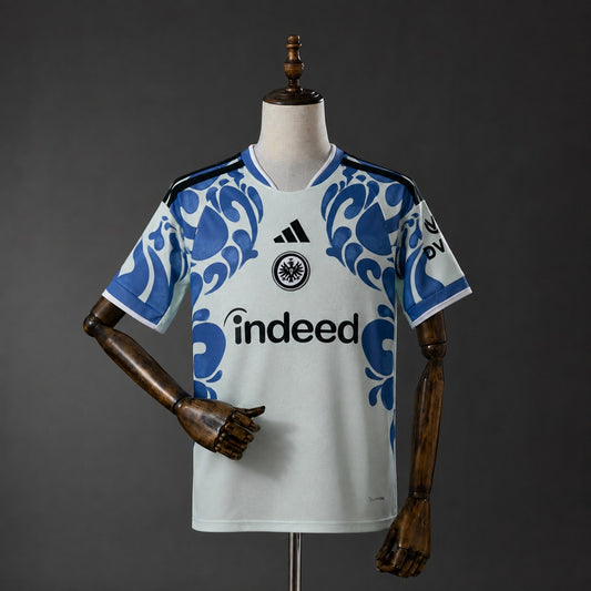 Camisola SG Eintracht Frankfurt 2026-27 Alternativa Branca/Azul Versão Adepto