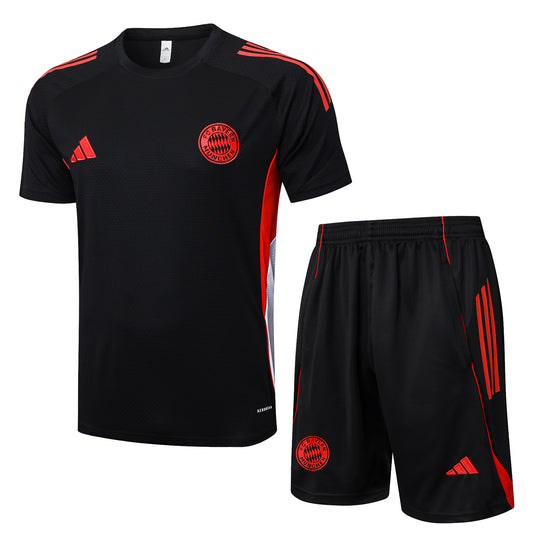 Kit Treino Camisola FC Bayern Munique 2025-26