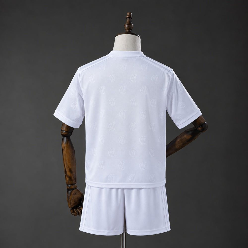 Kit Criança Real Madrid CF 2026-27 Edição 125º Aniversário