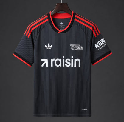 Camisola 1.FC Union Berlim 2026-27 Alternativa Preta Versão Adepto