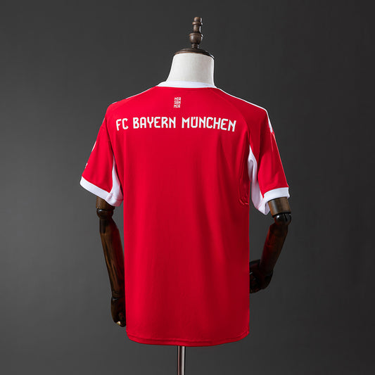 Camisola FC Bayern Munique 2025-26 Principal Versão Adepto