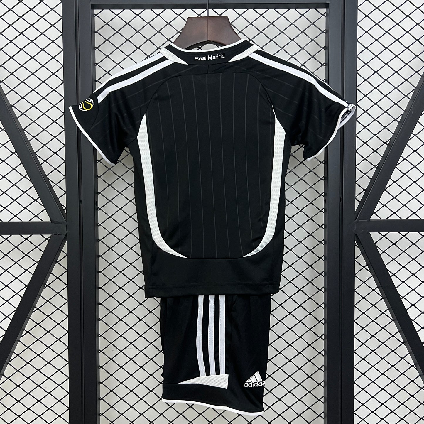 Kit Criança Real Madrid 2006-07 Alternativo