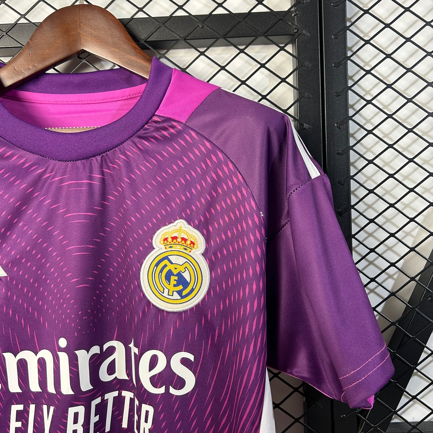 Camisola Real Madrid CF 2025-26 Guarda-Redes Versão Adepto