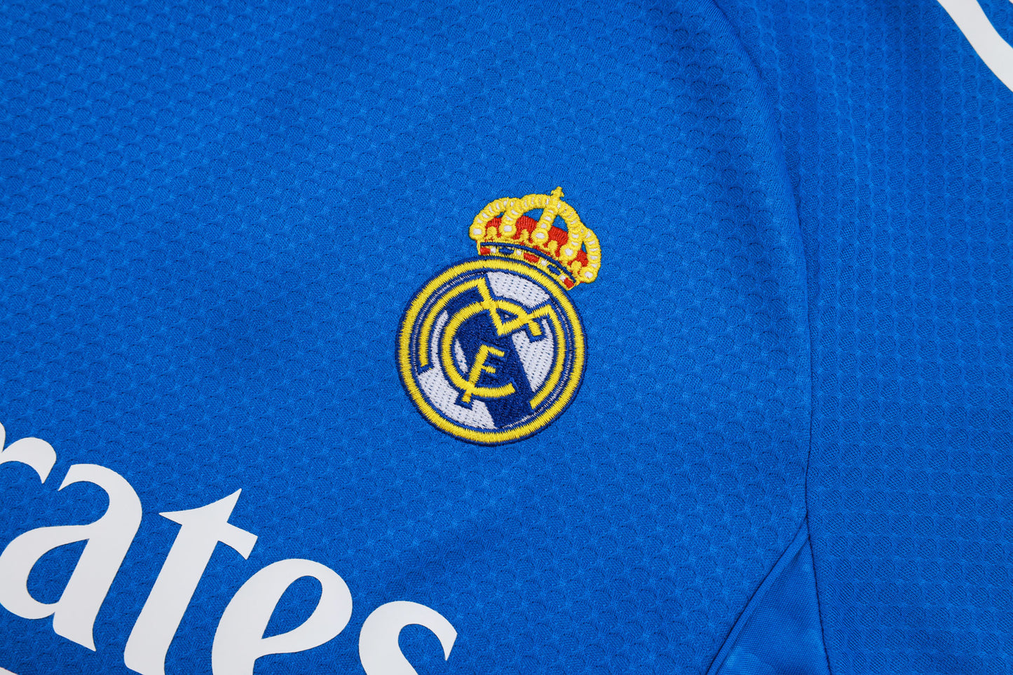 Kit Treino Camisola Real Madrid CF 2025-26