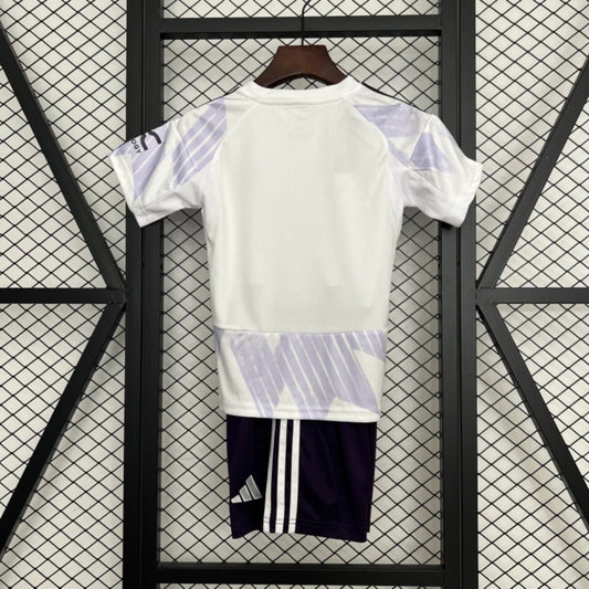 Kit Criança M-United 2025-26 Alternativo