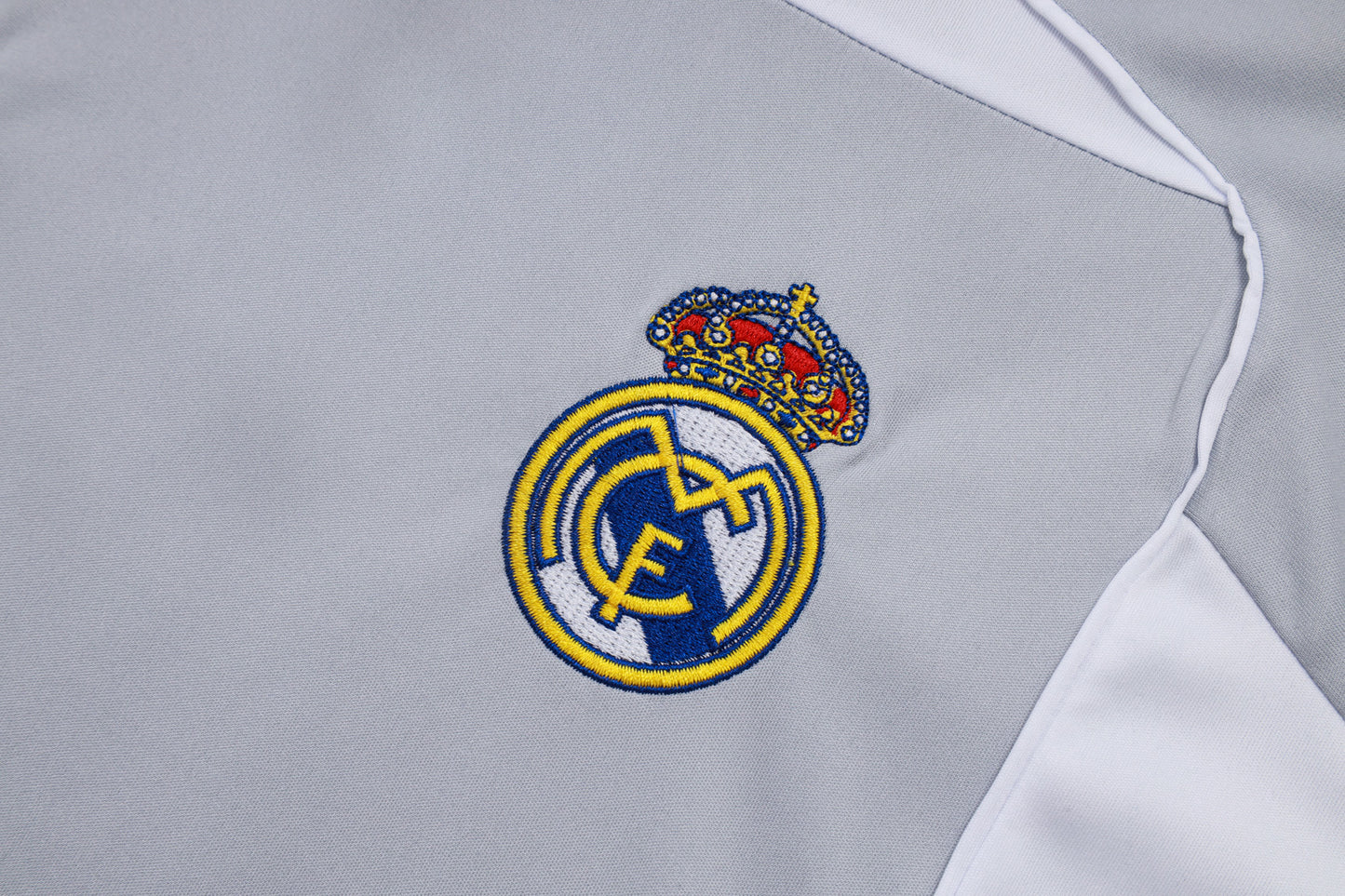 Kit Treino Manga Cava Real Madrid CF 2025-26