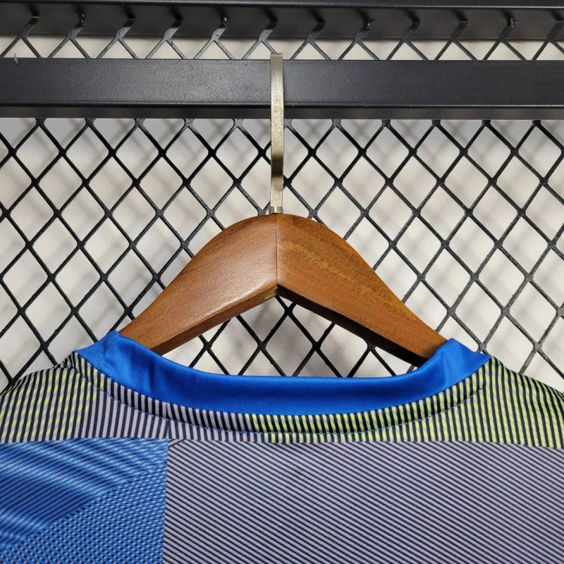 Camisola Real Madrid 2025-26 Treino Versão Adepto