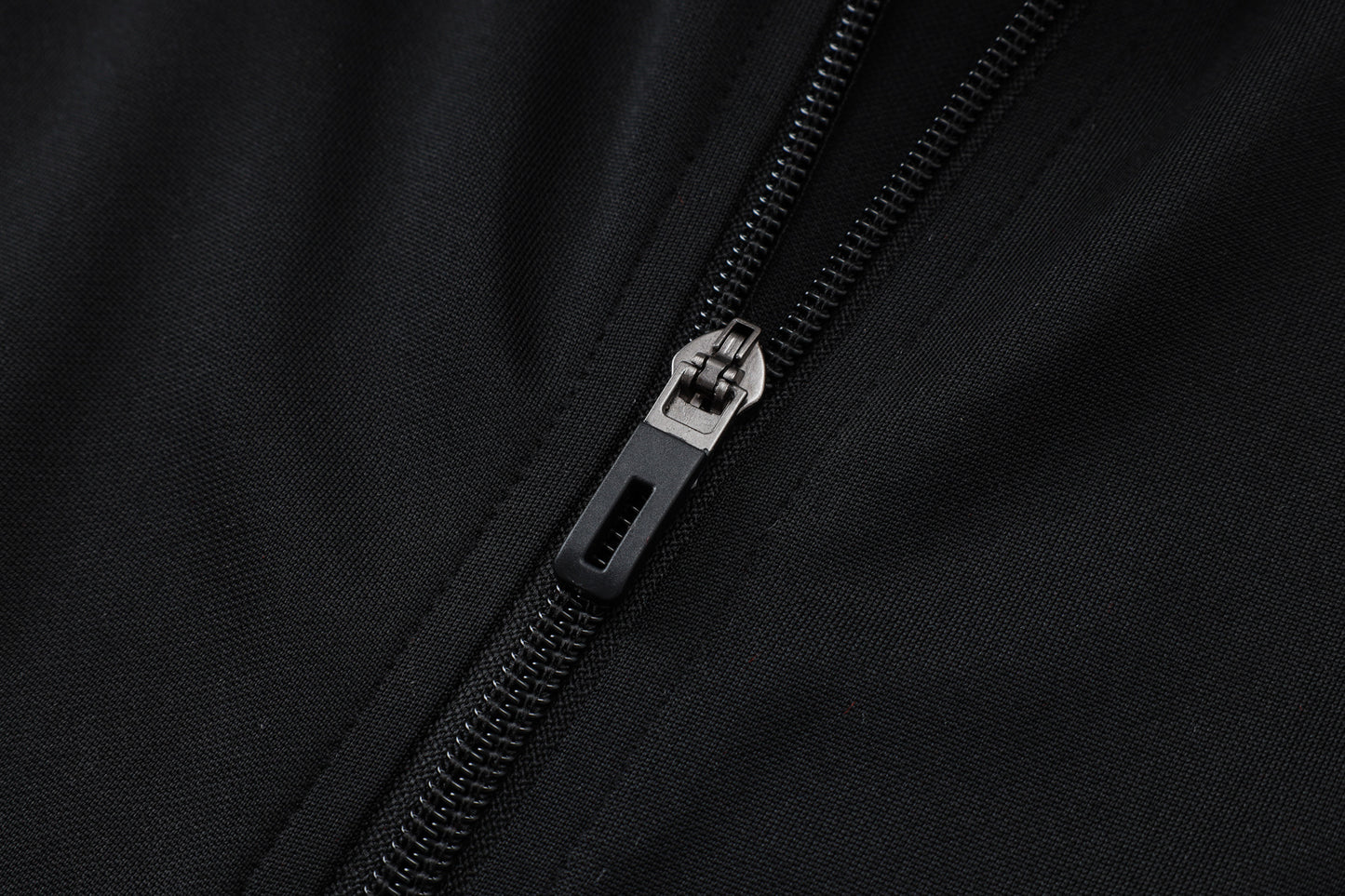 Fato de Treino Real Madrid CF 2025-26 - Casaco sem Capuz