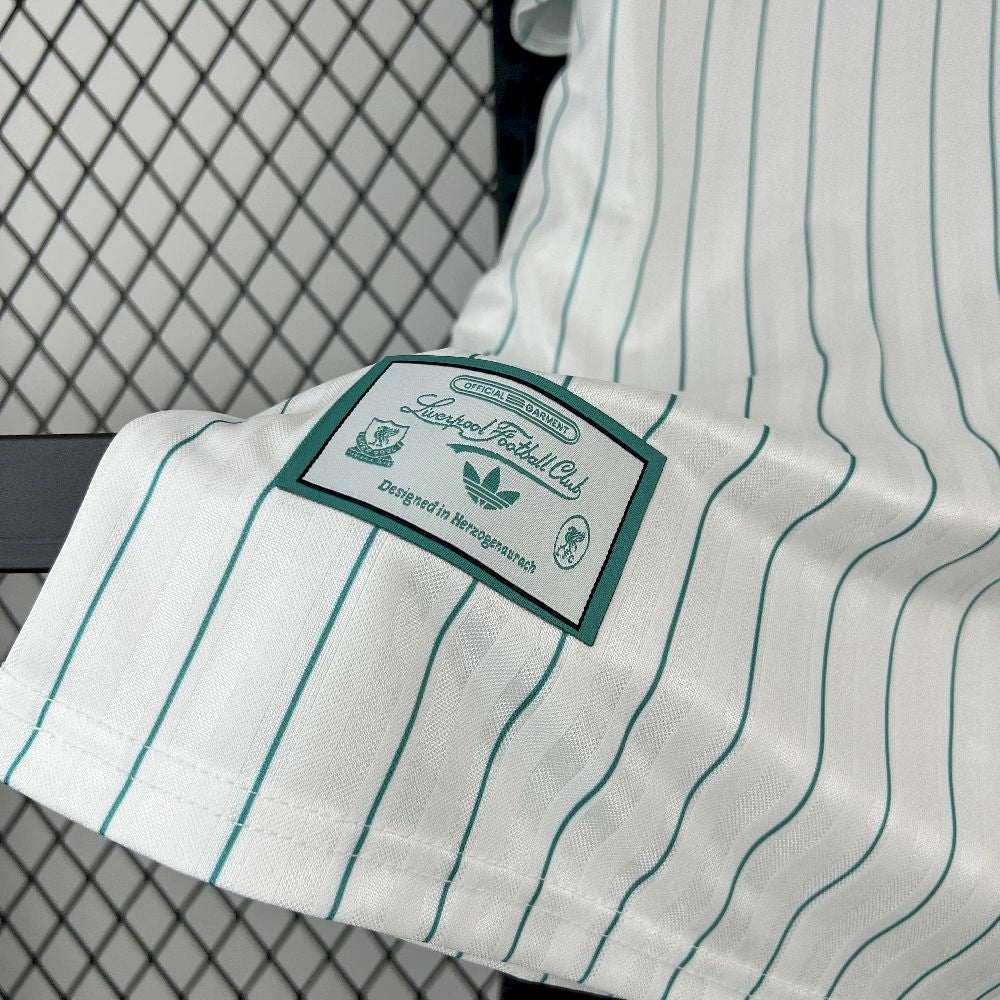 Camisola LIV 2025-26 Icon Range Travel Versão Adepto