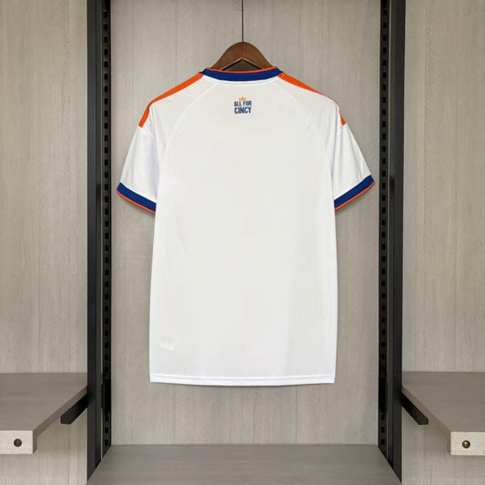Camisola FC Cincinnati 2026-27 Alternativa Branca Versão Adepto