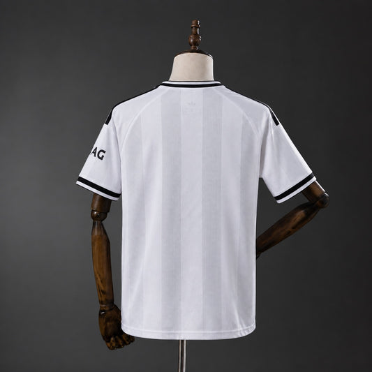 Camisola SG Eintracht Frankfurt 2026-27 Alternativa Branca Versão Adepto