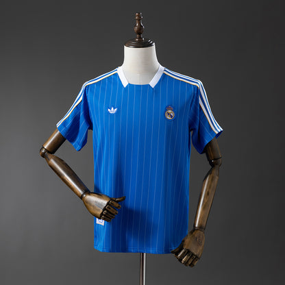 Camisola Real Madrid CF 2025-26 Icon Range Travel Versão Adepto