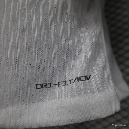 Camisola FC Paris Saint-Germain 2024-25 Alternativa Branca Versão Jogador